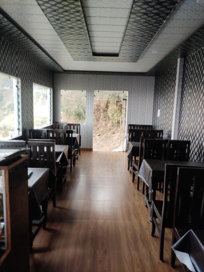 Dev Bhoomi Resort Kanatal Buitenkant foto